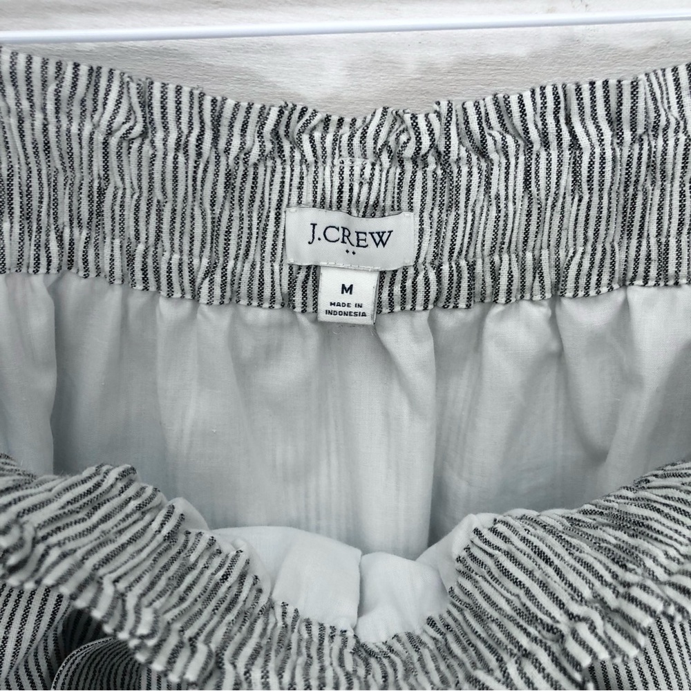 J. Crew Paper Bag Skirt • Sz M • White with Black Pinstripes • EUC - Picture 9 of 12
